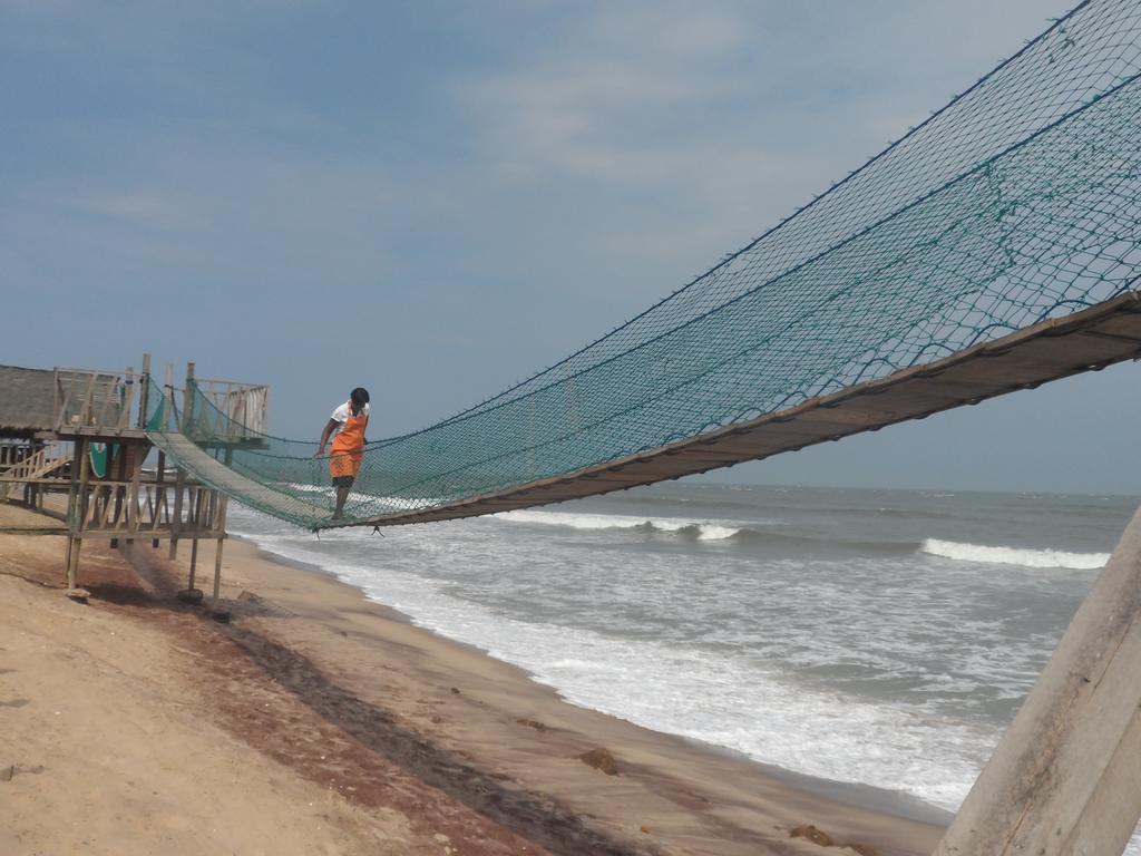 Legacy Tribe Beach Resort Prampram Ngoại thất bức ảnh